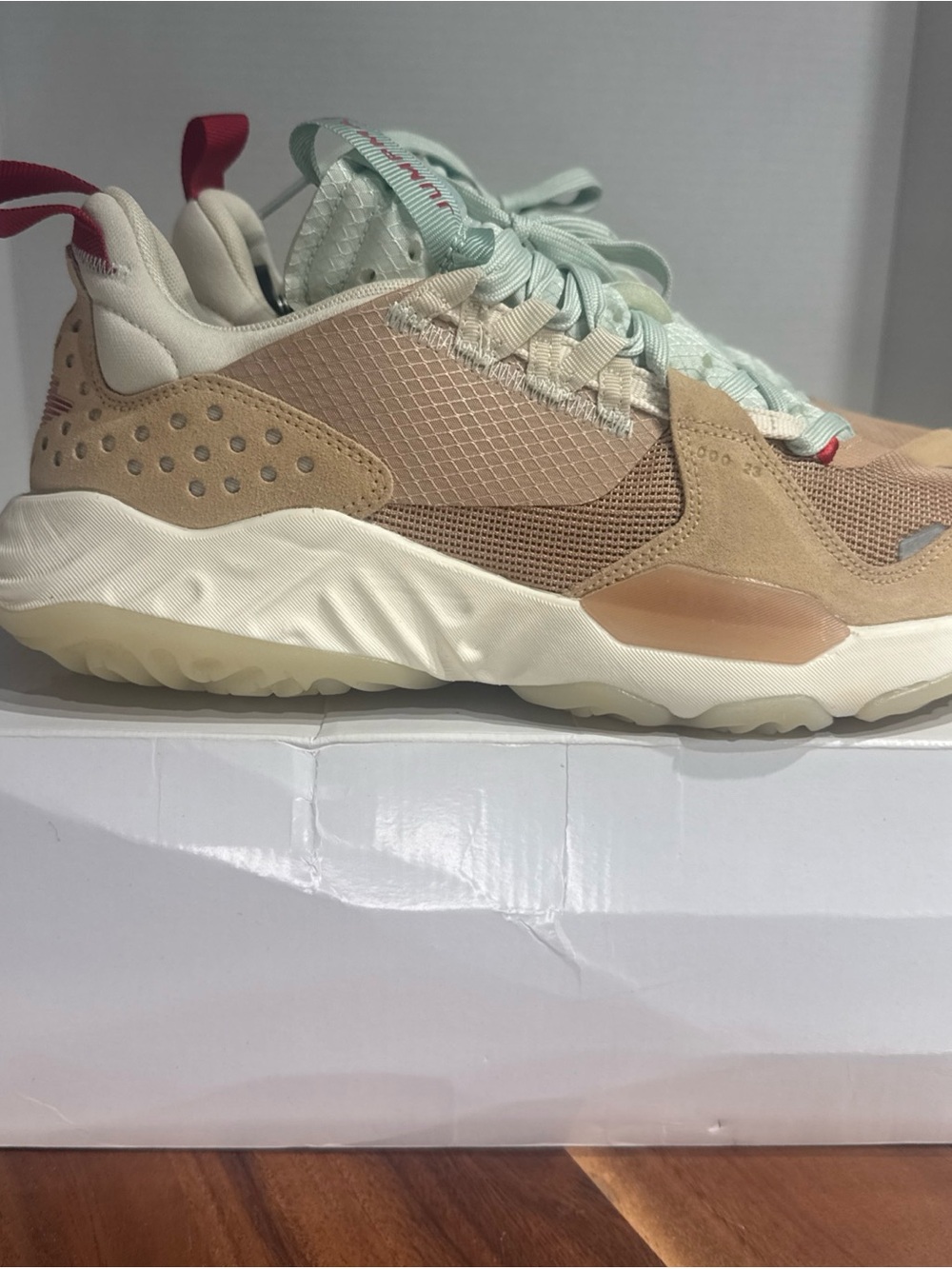 AIR JORDAN DELTA SP WOMENS SIZE 11 VACHETTA TAN MINT SAIL CT1003-200